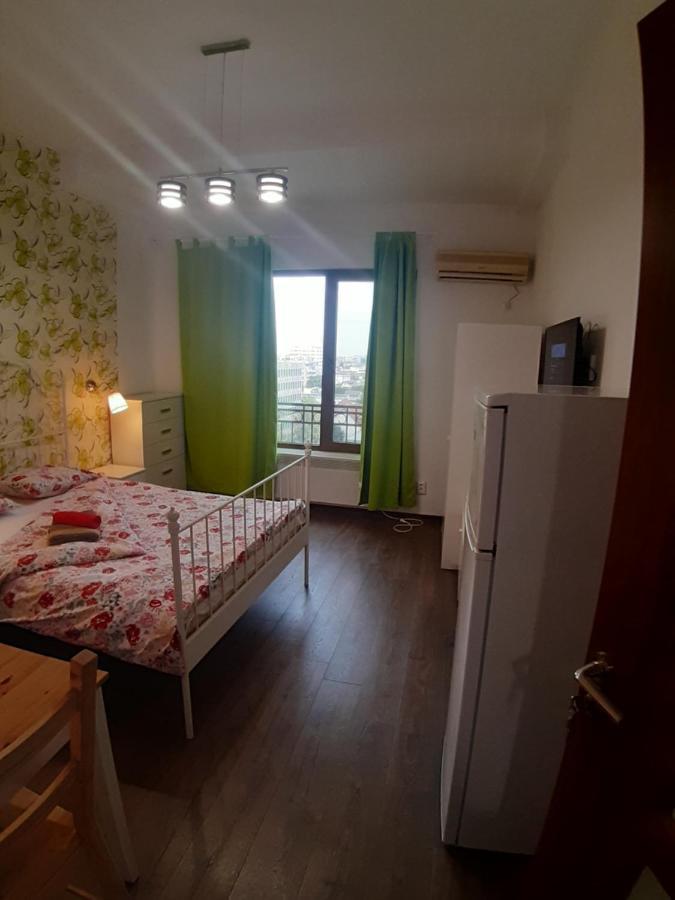 Romantic Calm Apartments Piata Universitate Boekarest Buitenkant foto